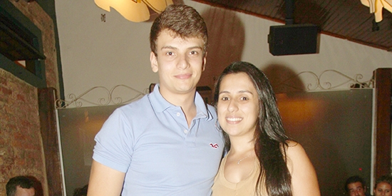 Kairo Telini e Marina Neves na Sapataria da Pizza noite dessas